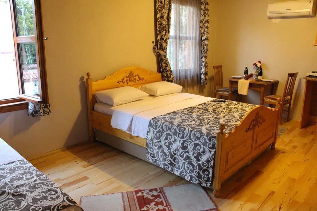Hotel Casa Franco Old Town Antalia Esterno foto