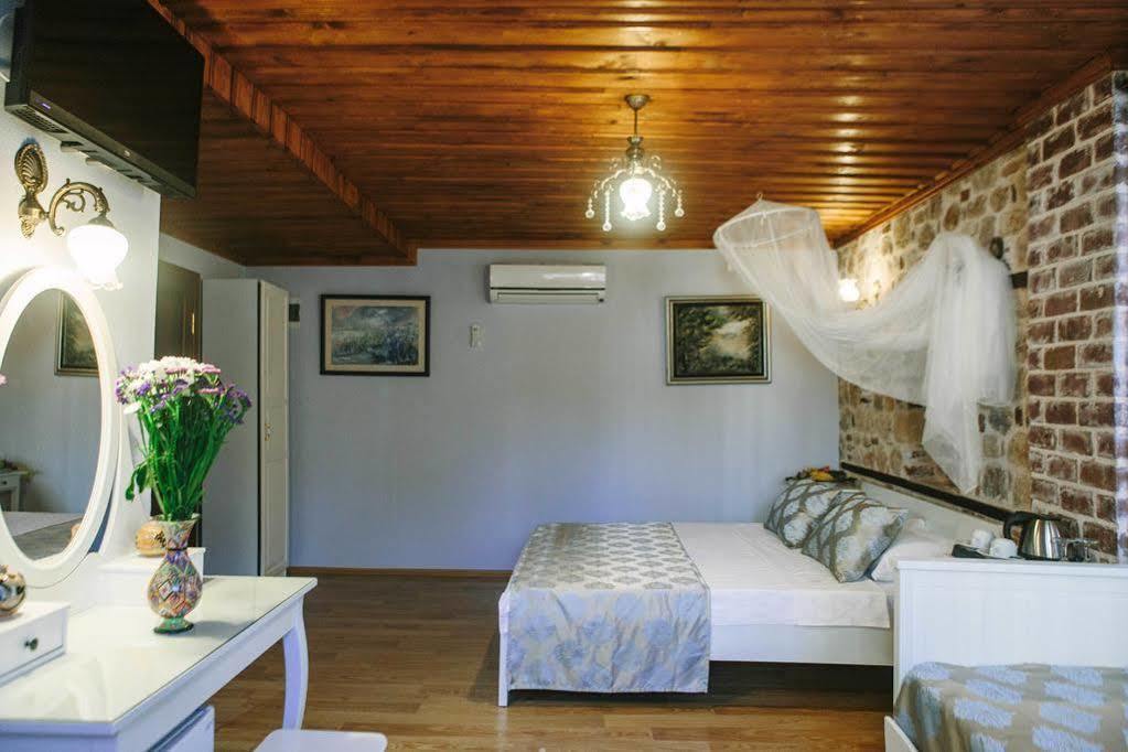 Hotel Casa Franco Old Town Antalia Esterno foto
