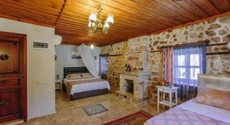 Hotel Casa Franco Old Town Antalia Esterno foto